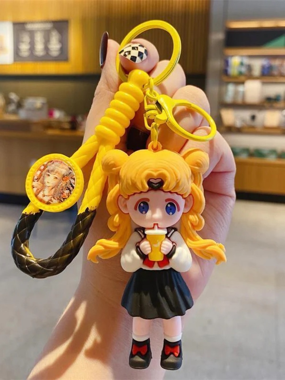 Keychains 🎀🍭🍩🌸 - Picture 10 of 15